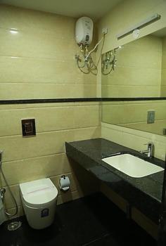 Hotel Svm Grand Medipally Hyderabad Eksteriør bilde