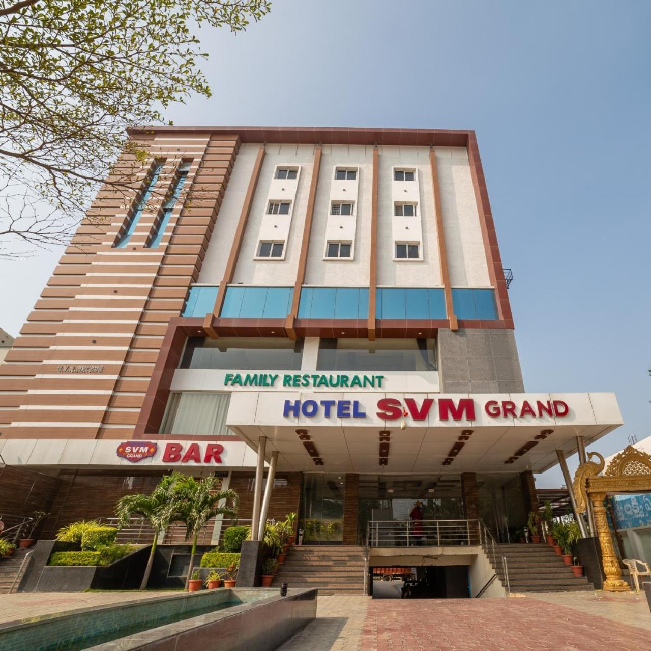 Hotel Svm Grand Medipally Hyderabad Eksteriør bilde