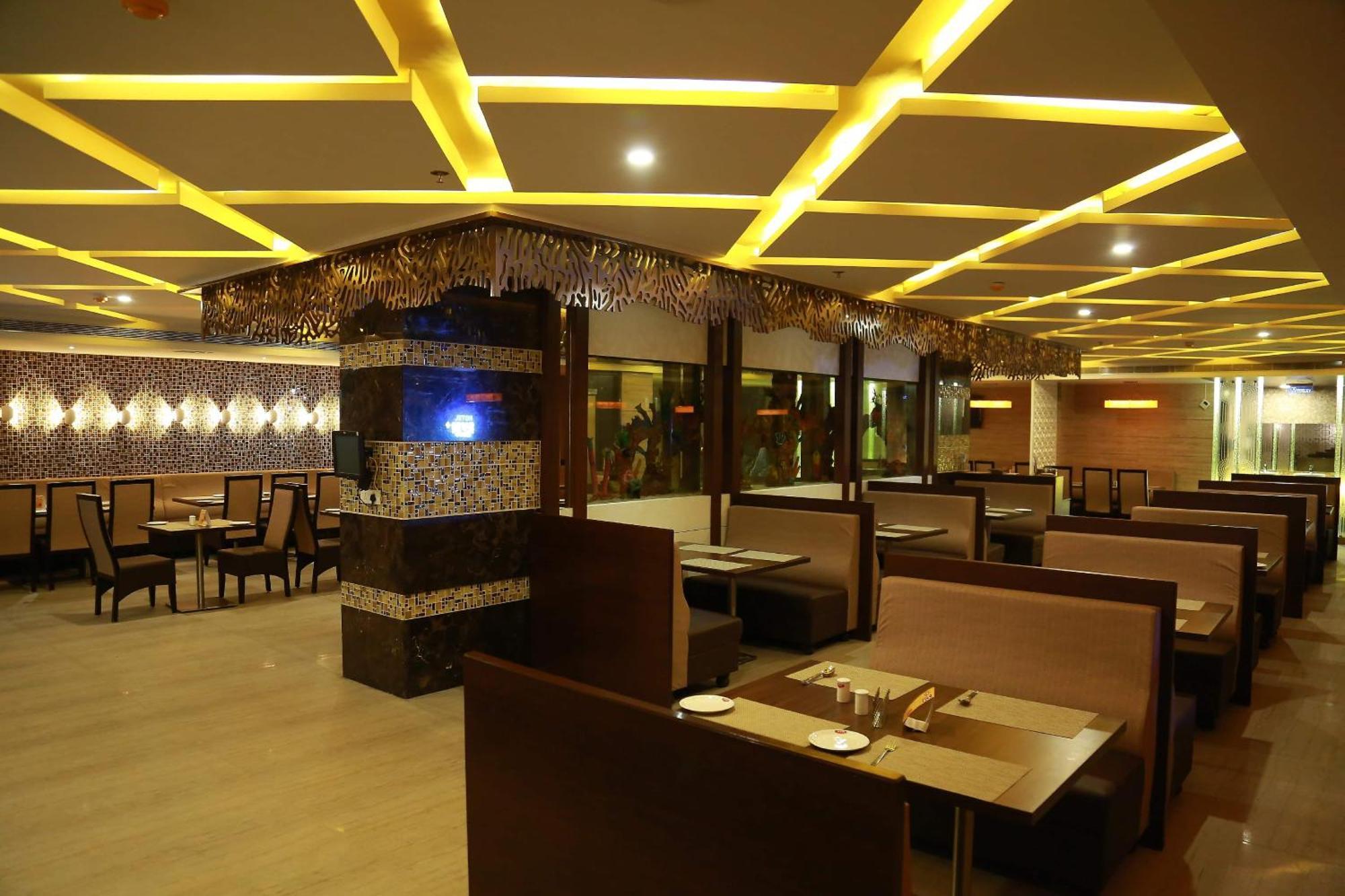 Hotel Svm Grand Medipally Hyderabad Eksteriør bilde